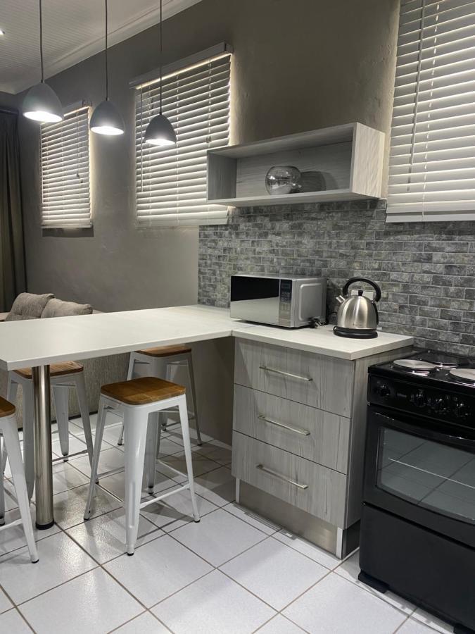 Adventure Apartment - Colchester - 5Km From Elephant Park Kültér fotó